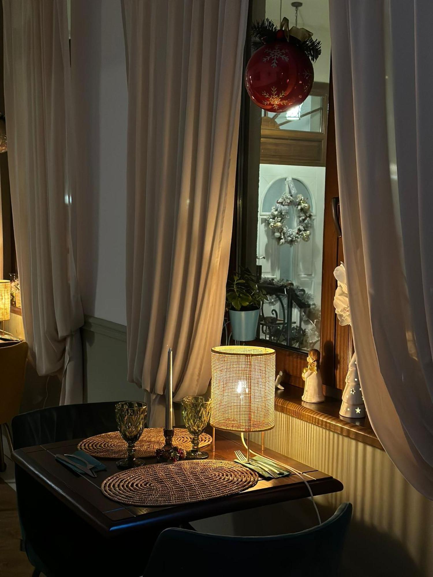 Hotel La Fontaine à Hunedoara Extérieur photo