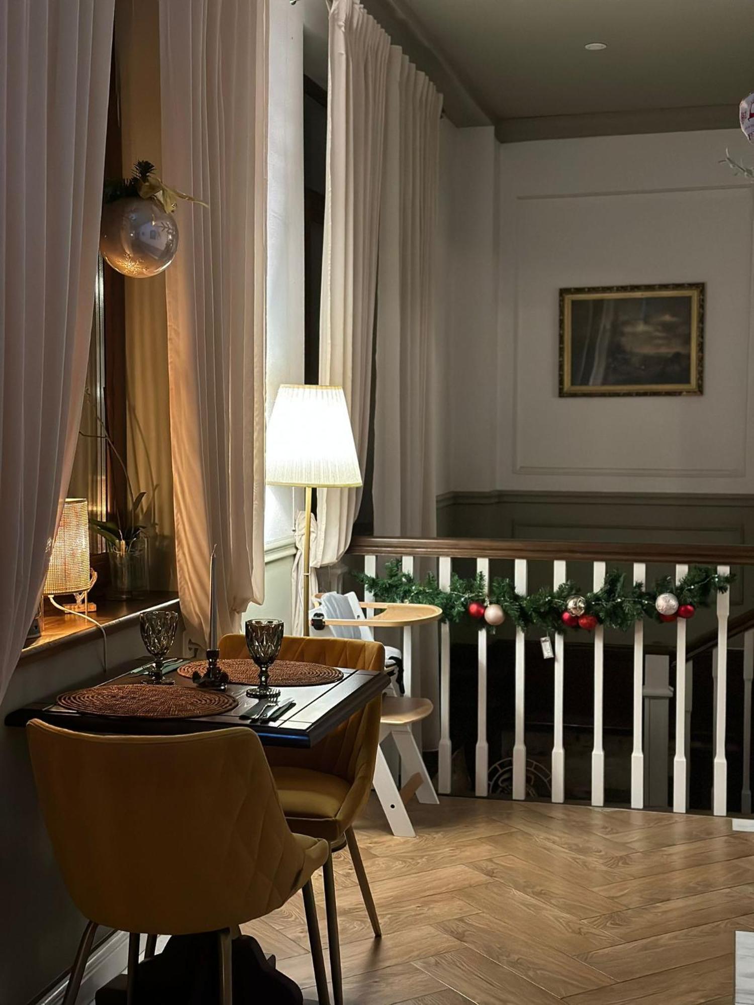 Hotel La Fontaine à Hunedoara Extérieur photo